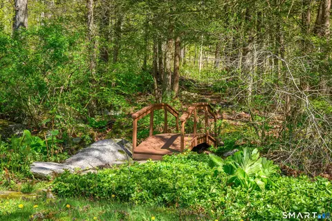 Exterior - 6 High Rock Rd, Sandy Hook, CT 06482 photo 5 of 14