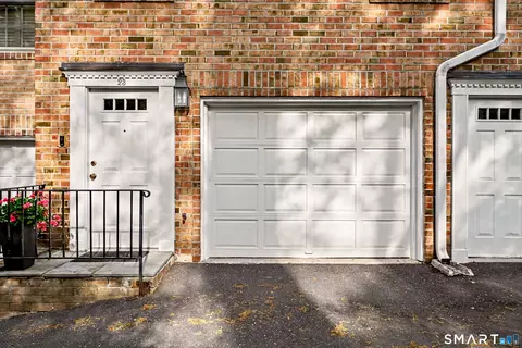 3 Valley View Rd #23, Norwalk, CT 06851
