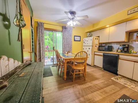233 Derby Ave #503, Derby, CT 06418