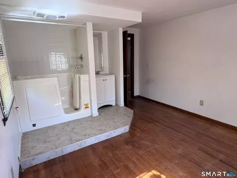 Other - 33 Thomas St, Windsor Locks, CT 06096 photo 3 of 10