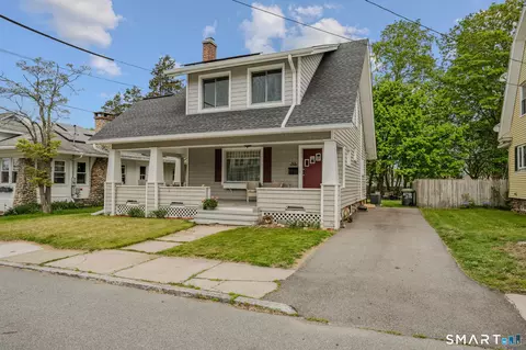 53 Gorton St, New London, CT 06320