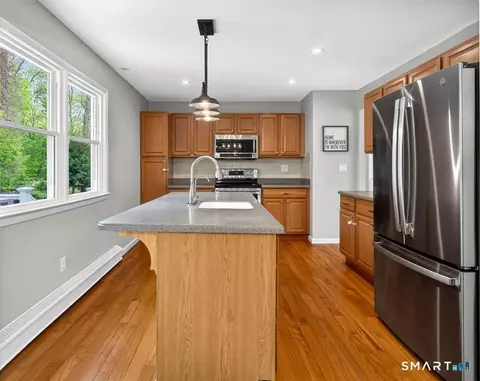 Kitchen - 10 Scenic Rd, Madison, CT 06443 photo 1 of 3