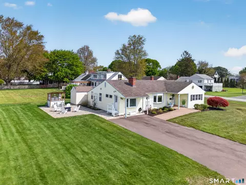 Exterior - 21 Riverside Dr, Clinton, CT 06413 photo 1 of 15
