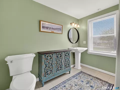 Bath - 21 Riverside Dr, Clinton, CT 06413 photo 1 of 3