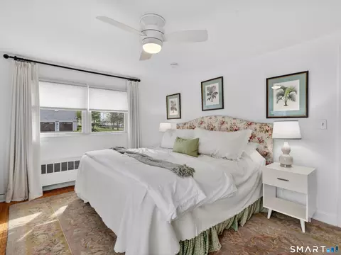 Bedroom - 21 Riverside Dr, Clinton, CT 06413 photo 3 of 8