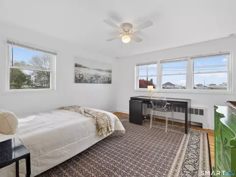 Bedroom - 21 Riverside Dr, Clinton, CT 06413 photo 6 of 8