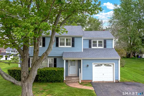 93 Pheasant Dr, Rocky Hill, CT 06067
