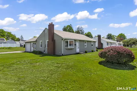 5 York Rd, Berlin, CT 06037