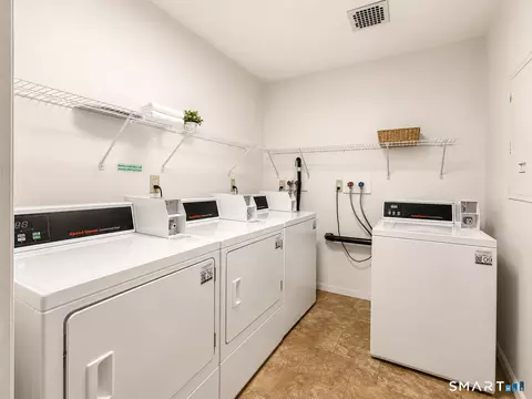 Other - 914 High Path Rd #914, Windsor, CT 06095 photo 4 of 4
