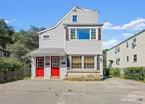 36 Baggott St, West Haven, CT 06516
