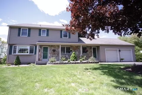 30 Valley View Dr, South Windsor, CT 06074