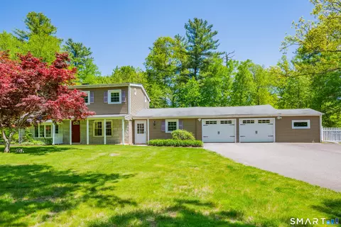 168 Miller Rd, Bethany, CT 06524