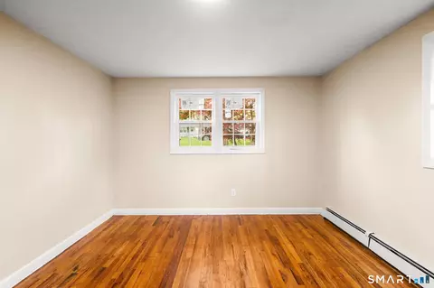 Bedroom - 7 Cannon St, Windsor Locks, CT 06096 photo 6 of 8