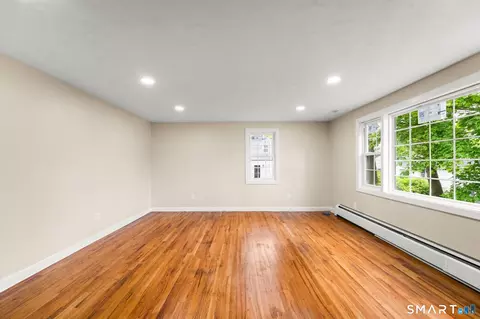 Living - 7 Cannon St, Windsor Locks, CT 06096 photo 4 of 8