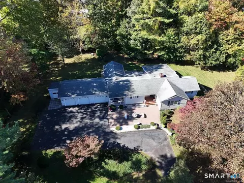 101 Collier Rd, Wethersfield, CT 06109