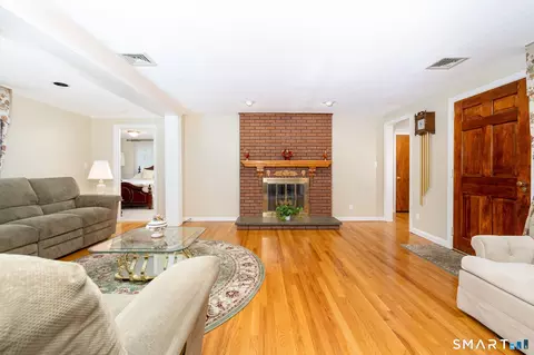 Living - 101 Collier Rd, Wethersfield, CT 06109 photo 3 of 5