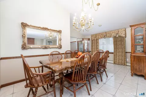 Dining - 101 Collier Rd, Wethersfield, CT 06109 photo 1 of 1