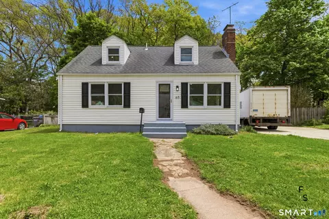 65 Broad St, Manchester, CT 06042