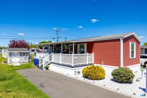 4 Apache Rd, East Hartford, CT 06118