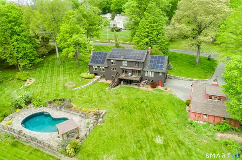 279 Middle Haddam Rd, Portland, CT 06480