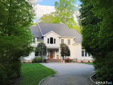 59 Running Brook Ln, New Canaan, CT 06840