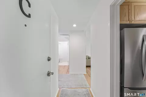 69 Heritage Vlg #C, Southbury, CT 06488