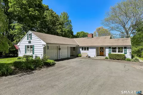 74 Hurlbutt St, Wilton, CT 06897