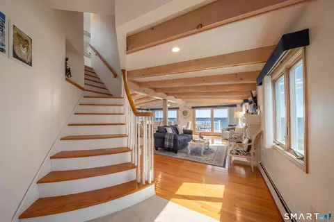 Entry Way - 5 Loop Rd # -A, Clinton, CT 06413 photo 1 of 2