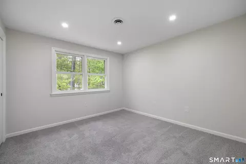 Bedroom - 464 Dowd Ave #464, Canton, CT 06019 photo 5 of 5