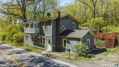 1847 Glasgo Rd, Griswold, CT 06351