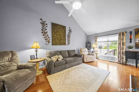 Living - 7 Heather Ln #7, Suffield, CT 06078 photo 1 of 2