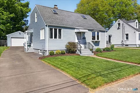 39 Westview St, Hamden, CT 06514