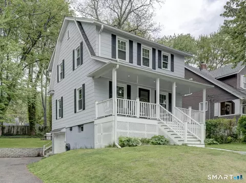 15 Edgemere Ave, West Hartford, CT 06110