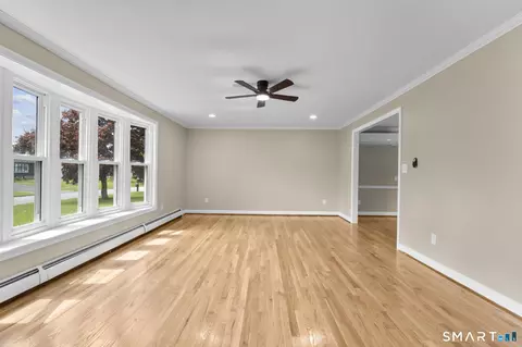 Living - 56 Windbrook Dr, Windsor, CT 06095 photo 2 of 6