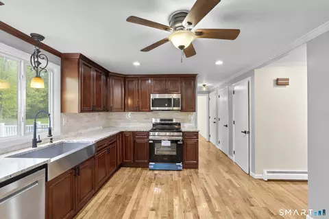 Entry Way - 56 Windbrook Dr, Windsor, CT 06095 photo 1 of 2