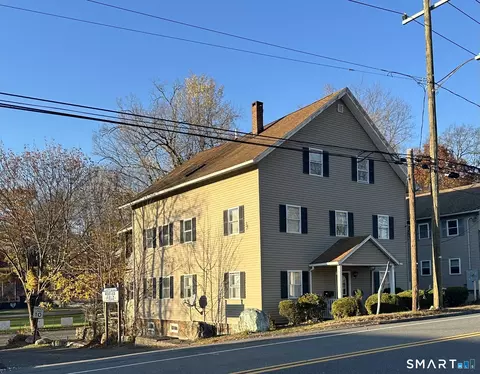 27 N Main St, Thomaston, CT 06787