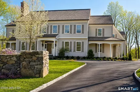 24 Stillman Ln, Greenwich, CT 06831