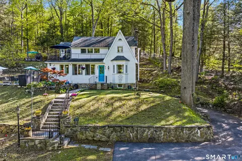 14 Rocky Hill Rd, New Fairfield, CT 06812