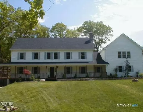 28 Goodridge Rd, Redding, CT 06896