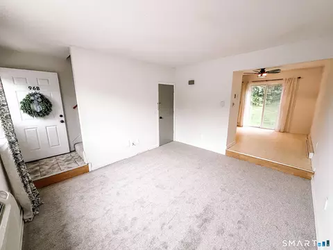 Living - 96 Canterbury Rd #B, Plainfield, CT 06374 photo 4 of 5