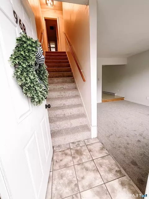 Entry Way - 96 Canterbury Rd #B, Plainfield, CT 06374 photo 1 of 6