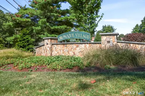 488 Commanche Ln #A, Stratford, CT 06614