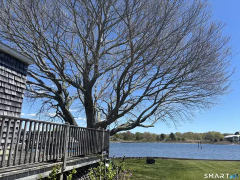 5 Sylvia Ave, Mystic, CT 06355