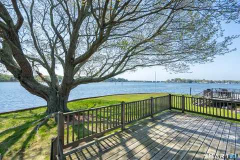 5 Sylvia Ave, Mystic, CT 06355
