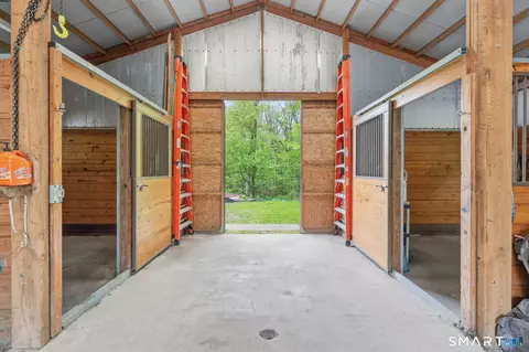 Entry Way - 287 S Bear Hill Rd, Chaplin, CT 06235 photo 3 of 3