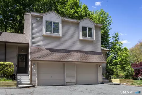 489 Wolcott St #1, Bristol, CT 06010