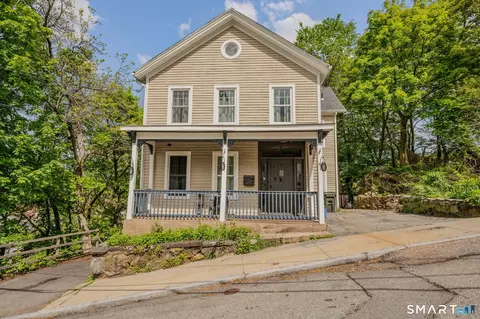 20 Summer St, Norwich, CT 06360