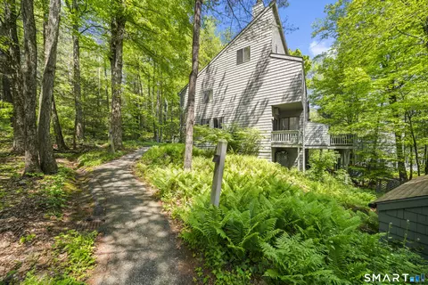 39 Evergreen Rd #39, Torrington, CT 06790