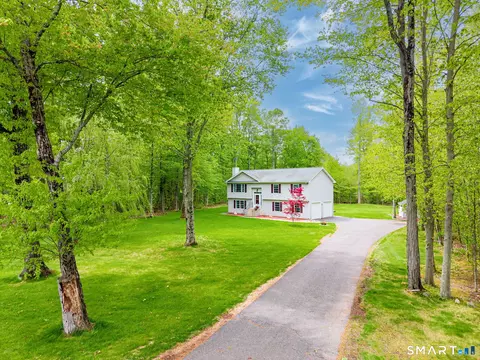 Exterior - 1001 Suffield St, Suffield, CT 06078 photo 7 of 7