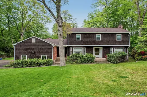 45 Carriage Dr S, Stamford, CT 06902